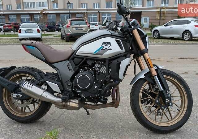 СФ мото 700 C-LX Heritage, объемом двигателя 0.69 л и пробегом 4 тыс. км за 6500 $, фото 7 на Automoto.ua