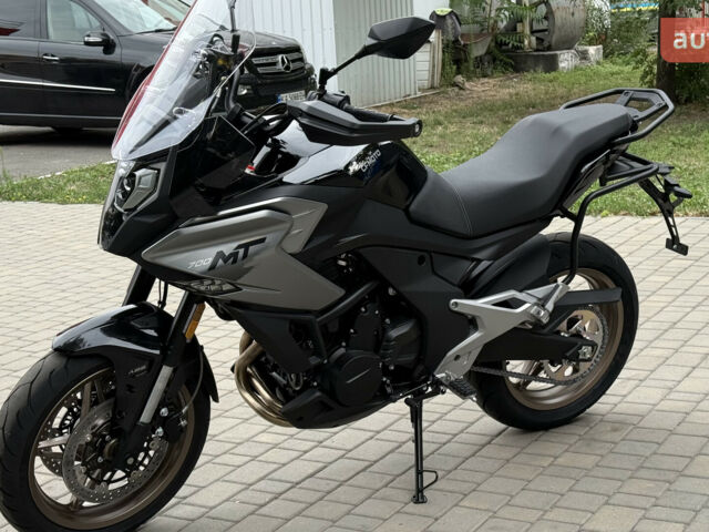 СФ мото 700MT, объемом двигателя 0.69 л и пробегом 0 тыс. км за 7600 $, фото 8 на Automoto.ua