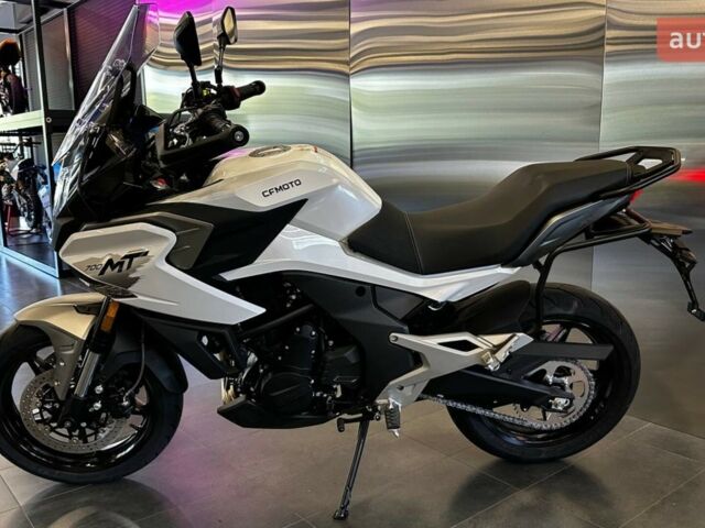 купити нове авто СФ мото 700MT 2025 року від офіційного дилера Вояж Motorsports СФ мото фото