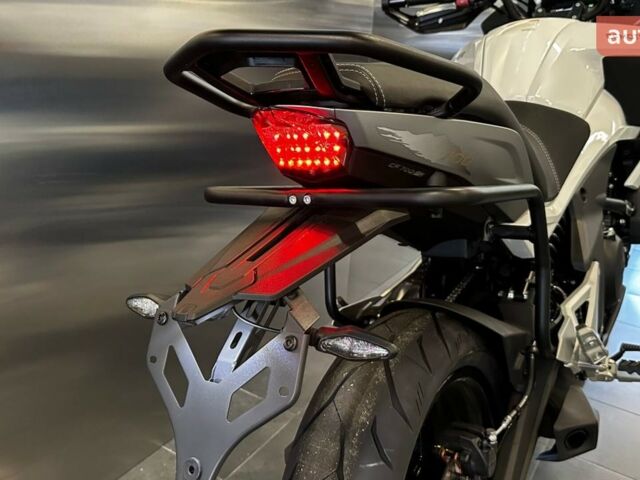 купити нове авто СФ мото 700MT 2025 року від офіційного дилера Вояж Motorsports СФ мото фото