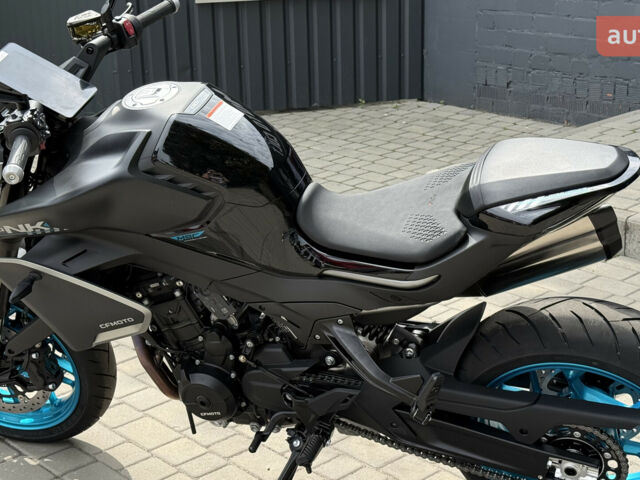 СФ мото 800NK, объемом двигателя 0.8 л и пробегом 0 тыс. км за 9600 $, фото 9 на Automoto.ua