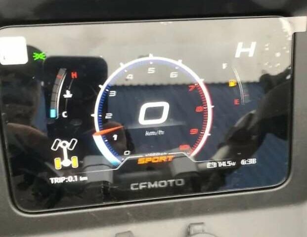 СФ мото ЦФорсе, объемом двигателя 1 л и пробегом 1 тыс. км за 13900 $, фото 6 на Automoto.ua