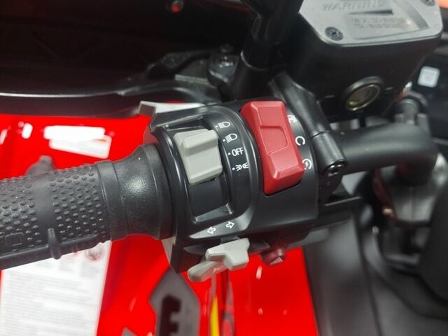 СФ мото ЦФорсе, объемом двигателя 0.5 л и пробегом 0 тыс. км за 8250 $, фото 5 на Automoto.ua