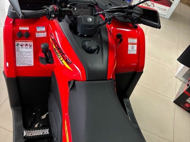 СФ мото ЦФорсе, объемом двигателя 0.52 л и пробегом 0 тыс. км за 8250 $, фото 4 на Automoto.ua