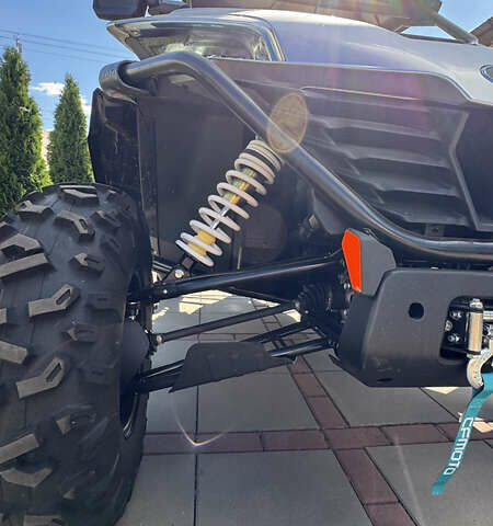 СФ мото ZFORCE 1000, объемом двигателя 0 л и пробегом 1 тыс. км за 14000 $, фото 6 на Automoto.ua