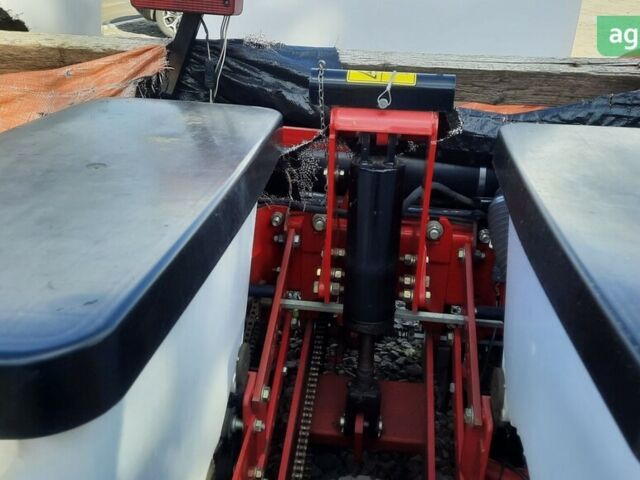 Челленджер 8122, объемом двигателя 0 л и пробегом 1 тыс. км за 22443 $, фото 5 на Automoto.ua