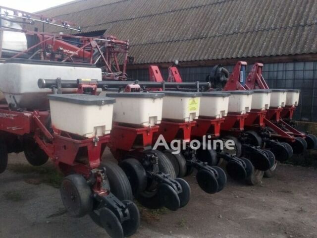 Красный Челленджер 8180, объемом двигателя 0 л и пробегом 0 тыс. км за 22098 $, фото 4 на Automoto.ua