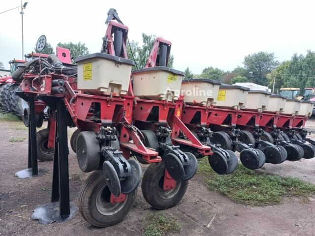 Красный Челленджер 8180, объемом двигателя 0 л и пробегом 0 тыс. км за 22098 $, фото 3 на Automoto.ua