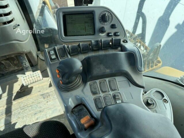 Желтый Челленджер 865B, объемом двигателя 0 л и пробегом 0 тыс. км за 92116 $, фото 9 на Automoto.ua