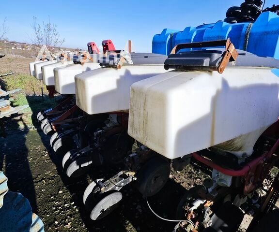 Червоний Челленджер Другая, об'ємом двигуна 0 л та пробігом 0 тис. км за 19180 $, фото 13 на Automoto.ua