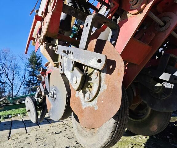 Червоний Челленджер Другая, об'ємом двигуна 0 л та пробігом 0 тис. км за 19180 $, фото 6 на Automoto.ua