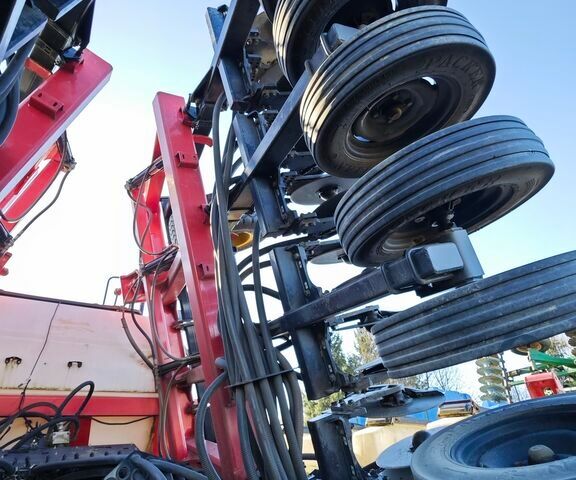 Червоний Челленджер Другая, об'ємом двигуна 0 л та пробігом 0 тис. км за 40103 $, фото 14 на Automoto.ua