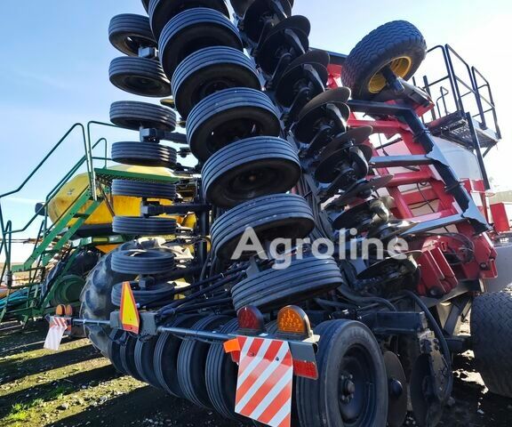 Червоний Челленджер Другая, об'ємом двигуна 0 л та пробігом 0 тис. км за 40103 $, фото 21 на Automoto.ua