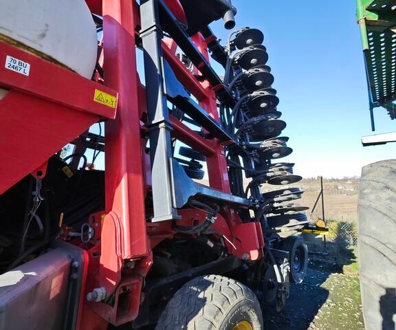 Червоний Челленджер Другая, об'ємом двигуна 0 л та пробігом 0 тис. км за 40103 $, фото 5 на Automoto.ua