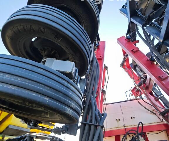 Червоний Челленджер Другая, об'ємом двигуна 0 л та пробігом 0 тис. км за 40103 $, фото 13 на Automoto.ua