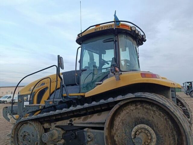 Желтый Челленджер MT 865, объемом двигателя 0 л и пробегом 0 тыс. км за 90287 $, фото 4 на Automoto.ua