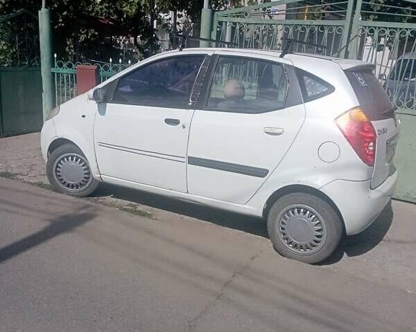 Белый Чана Бенни, объемом двигателя 1.3 л и пробегом 165 тыс. км за 1300 $, фото 6 на Automoto.ua