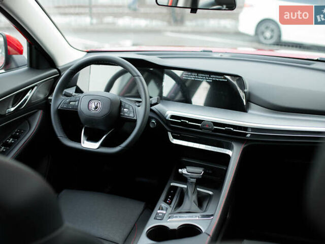 Красный Чанган CS 35 Plus, объемом двигателя 1.4 л и пробегом 1 тыс. км за 19976 $, фото 18 на Automoto.ua