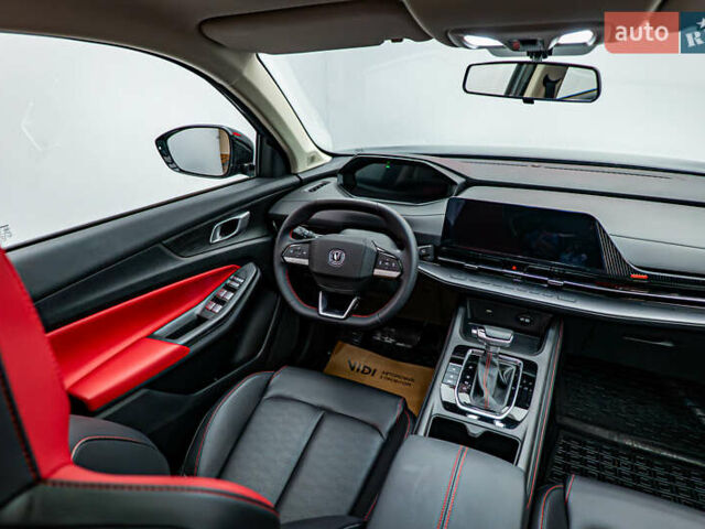 Серый Чанган CS 55 Plus, объемом двигателя 1.5 л и пробегом 2 тыс. км за 18894 $, фото 10 на Automoto.ua