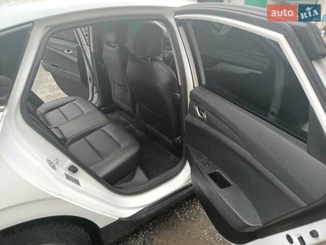 Білий Чанган Eado, об'ємом двигуна 0 л та пробігом 48 тис. км за 17500 $, фото 19 на Automoto.ua