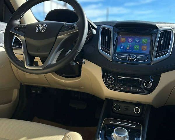 Чанган Eado, объемом двигателя 0 л и пробегом 25 тыс. км за 10500 $, фото 12 на Automoto.ua