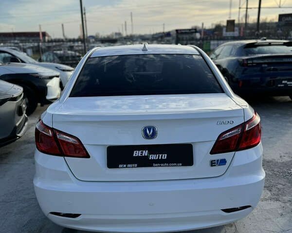 Чанган Eado, объемом двигателя 0 л и пробегом 25 тыс. км за 10500 $, фото 6 на Automoto.ua