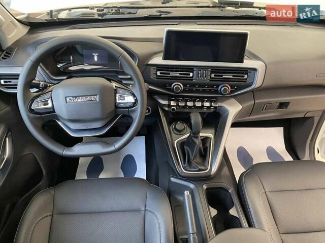 Белый Чанган Hunter, объемом двигателя 1.9 л и пробегом 1 тыс. км за 33008 $, фото 14 на Automoto.ua