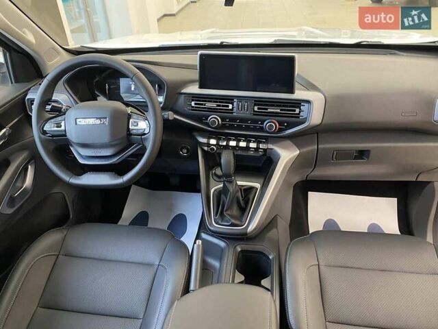 Белый Чанган Hunter, объемом двигателя 1.9 л и пробегом 1 тыс. км за 33008 $, фото 10 на Automoto.ua