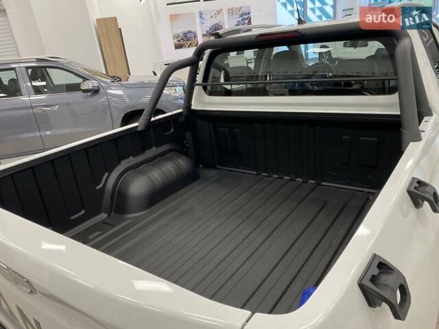 Белый Чанган Hunter, объемом двигателя 1.9 л и пробегом 1 тыс. км за 33008 $, фото 4 на Automoto.ua