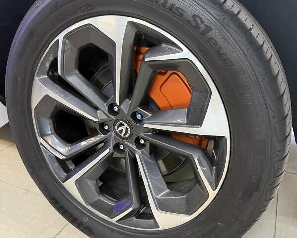 Белый Чанган Uni-K, объемом двигателя 1.49 л и пробегом 18 тыс. км за 26999 $, фото 17 на Automoto.ua