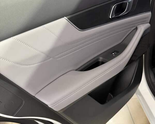 Белый Чанган Uni-K, объемом двигателя 1.49 л и пробегом 18 тыс. км за 26999 $, фото 10 на Automoto.ua