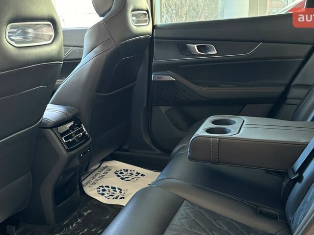 Чанган Uni-K, объемом двигателя 2 л и пробегом 0 тыс. км за 38704 $, фото 15 на Automoto.ua