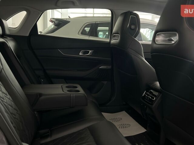 Чанган Uni-K, объемом двигателя 2 л и пробегом 0 тыс. км за 31953 $, фото 36 на Automoto.ua