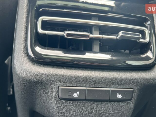 Чанган Uni-K, объемом двигателя 2 л и пробегом 0 тыс. км за 30948 $, фото 53 на Automoto.ua