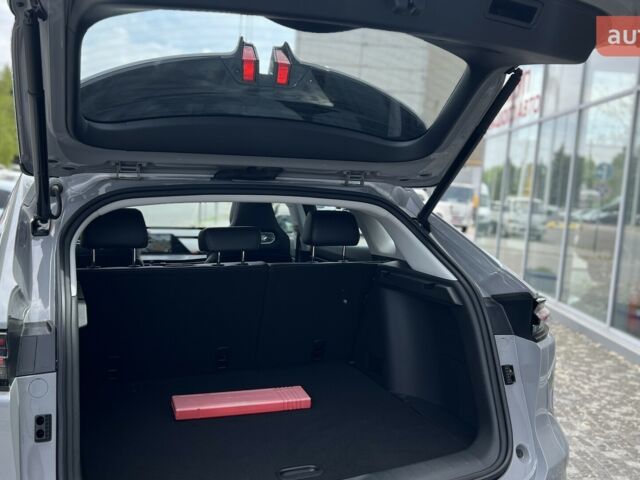 Чанган Uni-K, объемом двигателя 2 л и пробегом 0 тыс. км за 30948 $, фото 39 на Automoto.ua