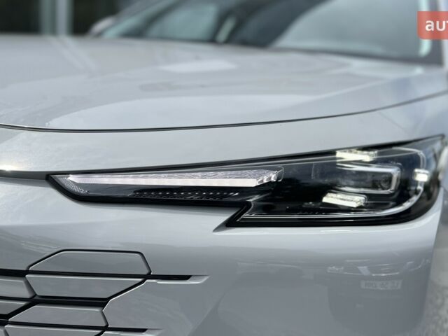 Чанган Uni-K, об'ємом двигуна 2 л та пробігом 0 тис. км за 28379 $, фото 6 на Automoto.ua