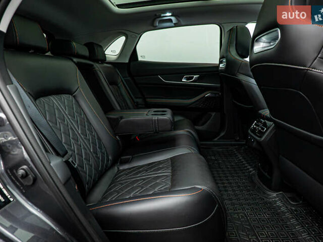 Серый Чанган Uni-K, объемом двигателя 2 л и пробегом 5 тыс. км за 28868 $, фото 21 на Automoto.ua