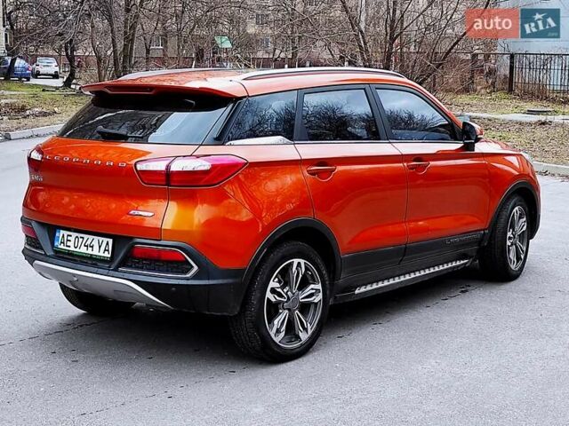 Оранжевый Changfeng Leopaard CS9, объемом двигателя 0 л и пробегом 30 тыс. км за 20000 $, фото 3 на Automoto.ua