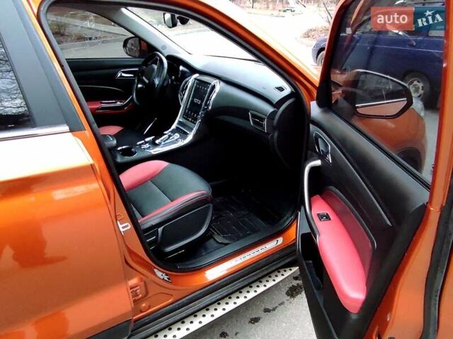 Оранжевый Changfeng Leopaard CS9, объемом двигателя 0 л и пробегом 30 тыс. км за 20000 $, фото 13 на Automoto.ua