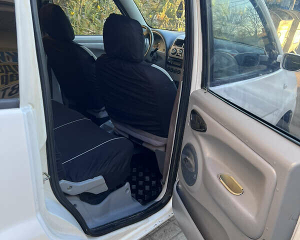 Белый Чендж Идеал 2, объемом двигателя 1.08 л и пробегом 120 тыс. км за 1300 $, фото 11 на Automoto.ua