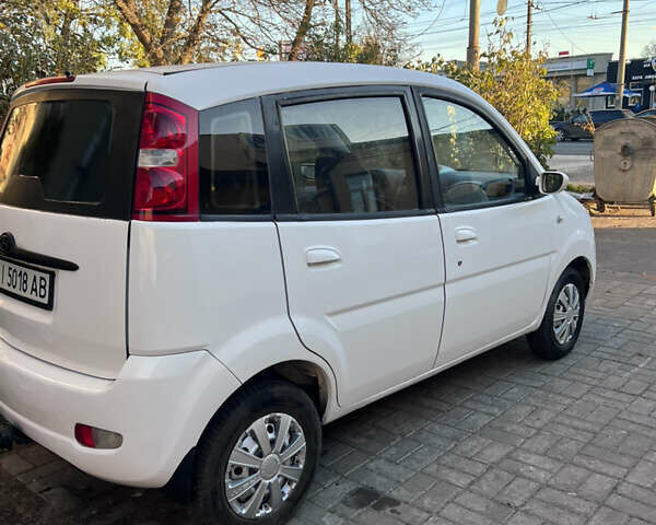 Белый Чендж Идеал 2, объемом двигателя 1.08 л и пробегом 120 тыс. км за 1300 $, фото 1 на Automoto.ua