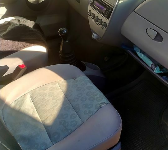 Синий Чендж Идеал, объемом двигателя 1.1 л и пробегом 75 тыс. км за 1000 $, фото 1 на Automoto.ua