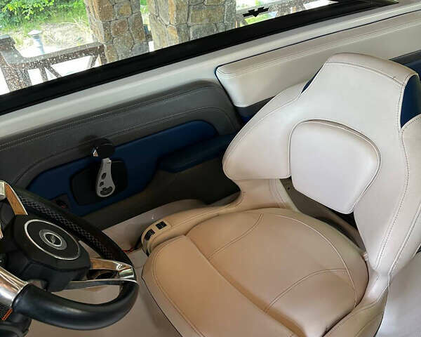 Белый Чапаррал 162, объемом двигателя 0 л и пробегом 0 тыс. км за 60000 $, фото 7 на Automoto.ua