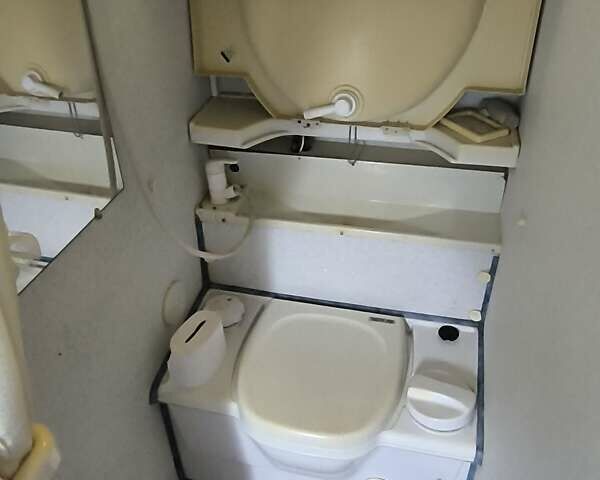 Чатеау 460 1997 в Березань на Automoto.ua Чатеау 460, объемом двигателя 0 л и пробегом 0 тыс. км за 4500 $, фото 2 на Automoto.ua