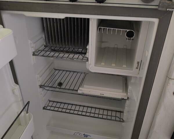 Чатеау 460 1997 в Березань на Automoto.ua Чатеау 460, объемом двигателя 0 л и пробегом 0 тыс. км за 4500 $, фото 12 на Automoto.ua