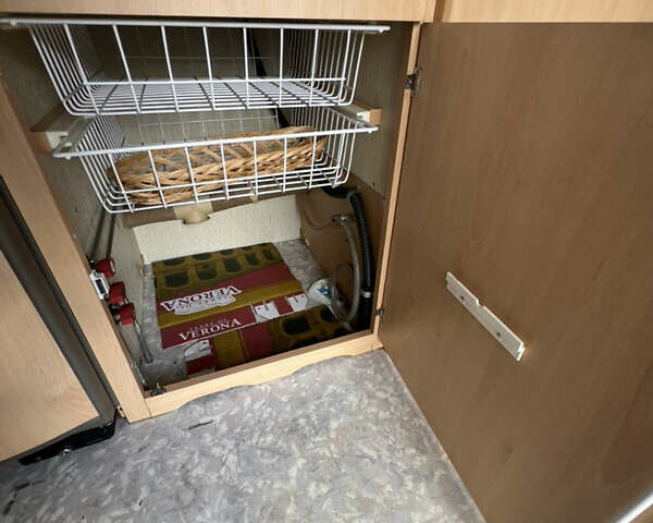 Білий Чатеау Кантара, об'ємом двигуна 0 л та пробігом 1 тис. км за 4888 $, фото 41 на Automoto.ua