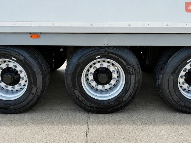 Белый Череау CSD3, объемом двигателя 0 л и пробегом 100 тыс. км за 13500 $, фото 4 на Automoto.ua