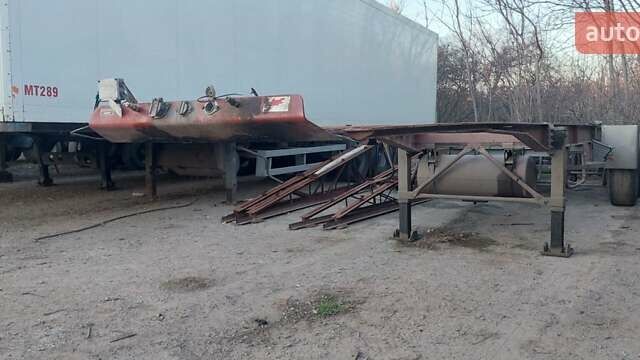 Красный Череау Карриер, объемом двигателя 0 л и пробегом 0 тыс. км за 1700 $, фото 6 на Automoto.ua