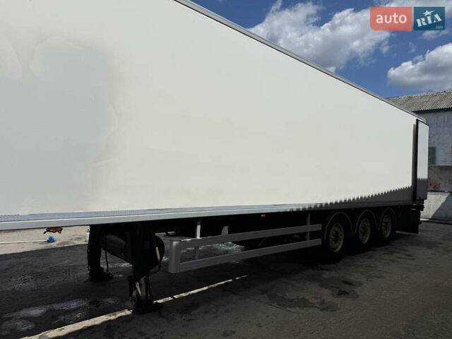 Черный Череау CD 382CHB, объемом двигателя 0 л и пробегом 500 тыс. км за 13900 $, фото 12 на Automoto.ua
