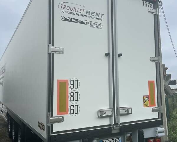 Череау Inogam, объемом двигателя 0 л и пробегом 390 тыс. км за 29537 $, фото 3 на Automoto.ua